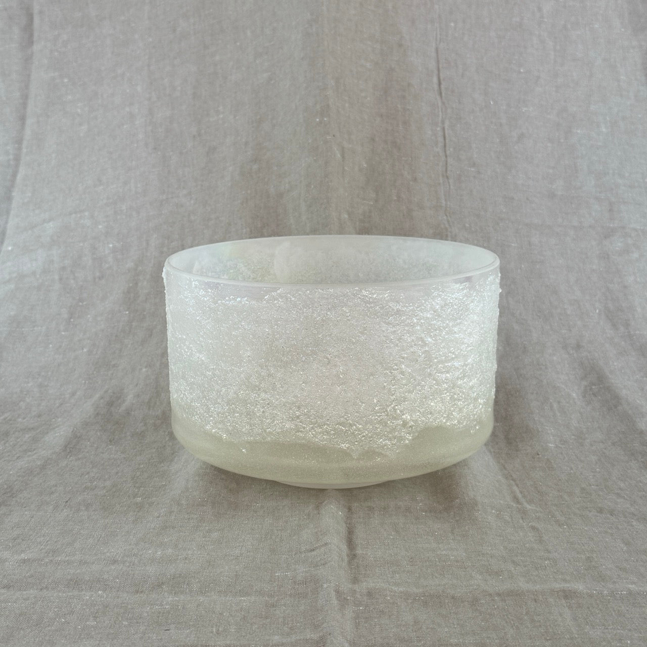 9" F+45 Lemurian Seed, Lemon Aura Gold, Platinum (Rim), Frosted Rim Inside Alchemy™ Crystal Bowl