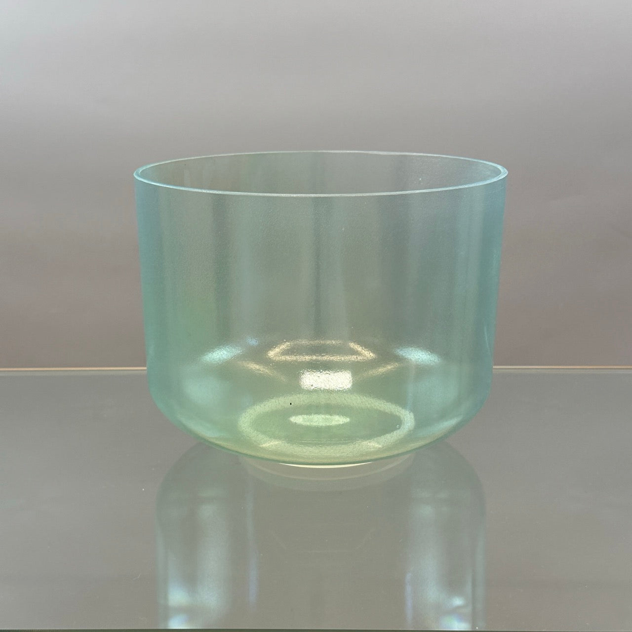 10" B-40 Peridot Alchemy™ Crystal Bowl® Side View