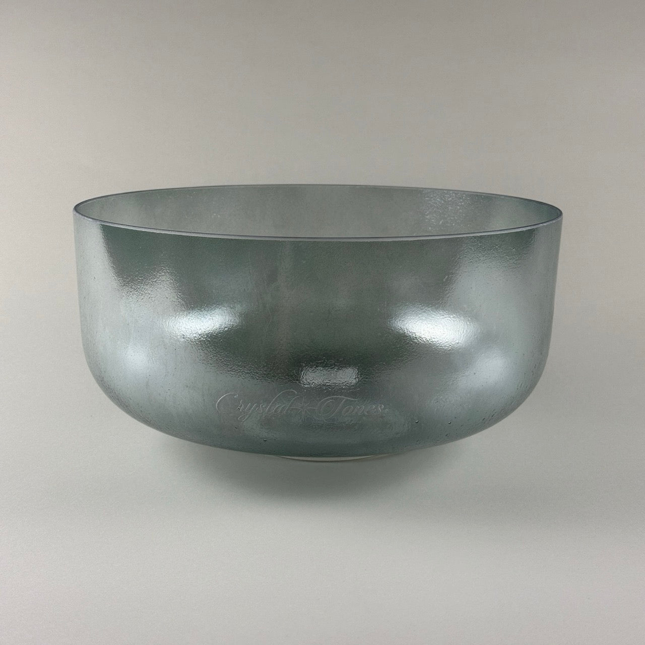 12” D+5 Green Heart Aura Gold Alchemy™ Crystal Bowl (Side View)