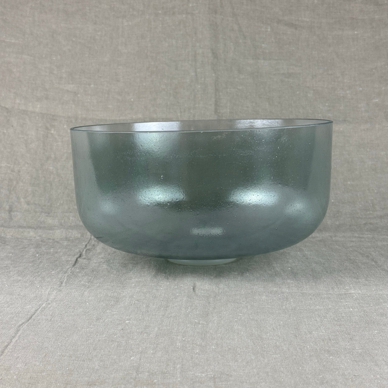 12" G+40 Green Heart Aura Gold Alchemy™ Crystal Bowl