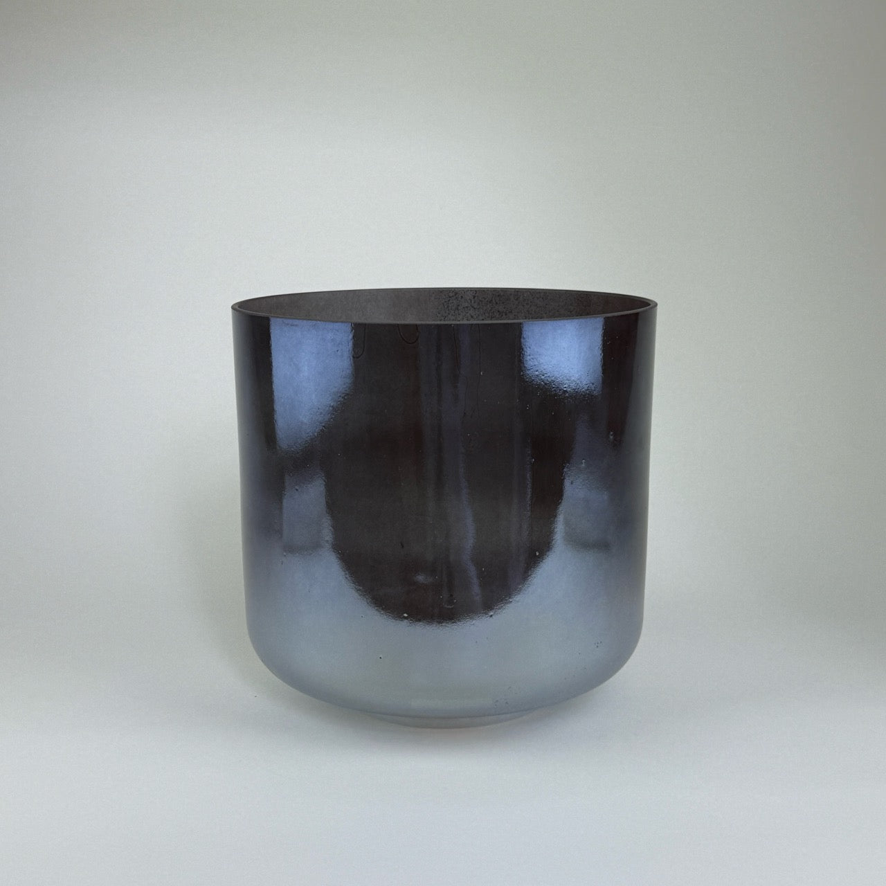 8" A