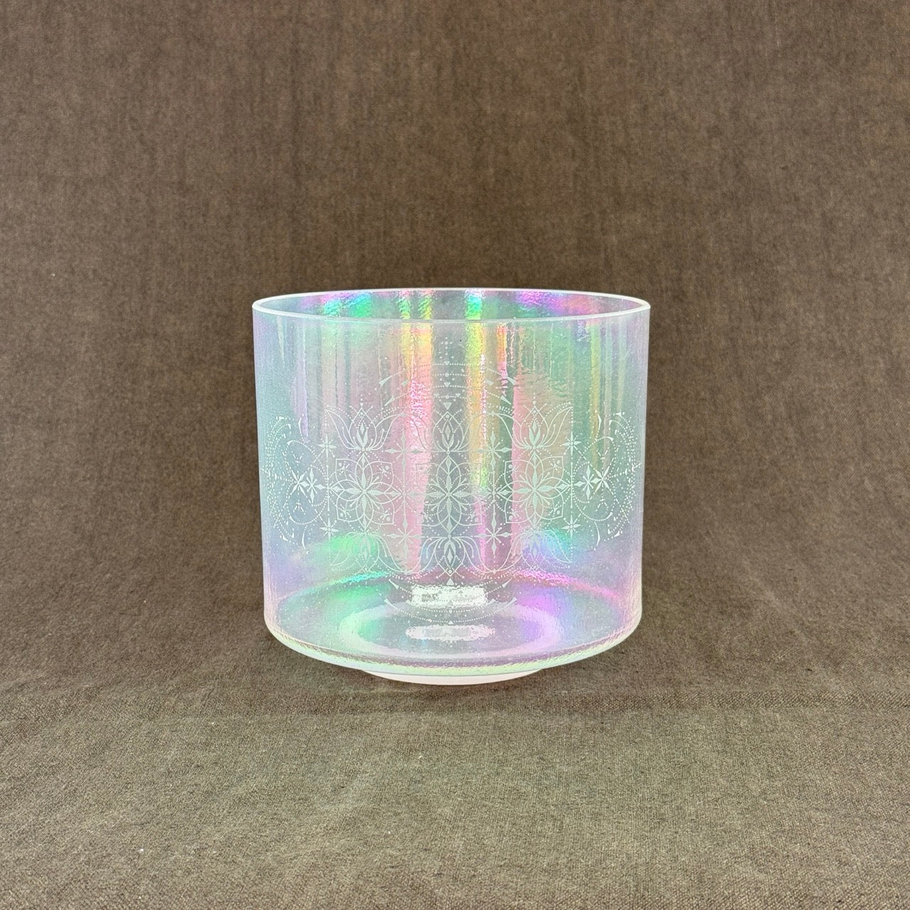 8" E0 Platinum Aliya Alchemy™ Crystal Bowl Side View