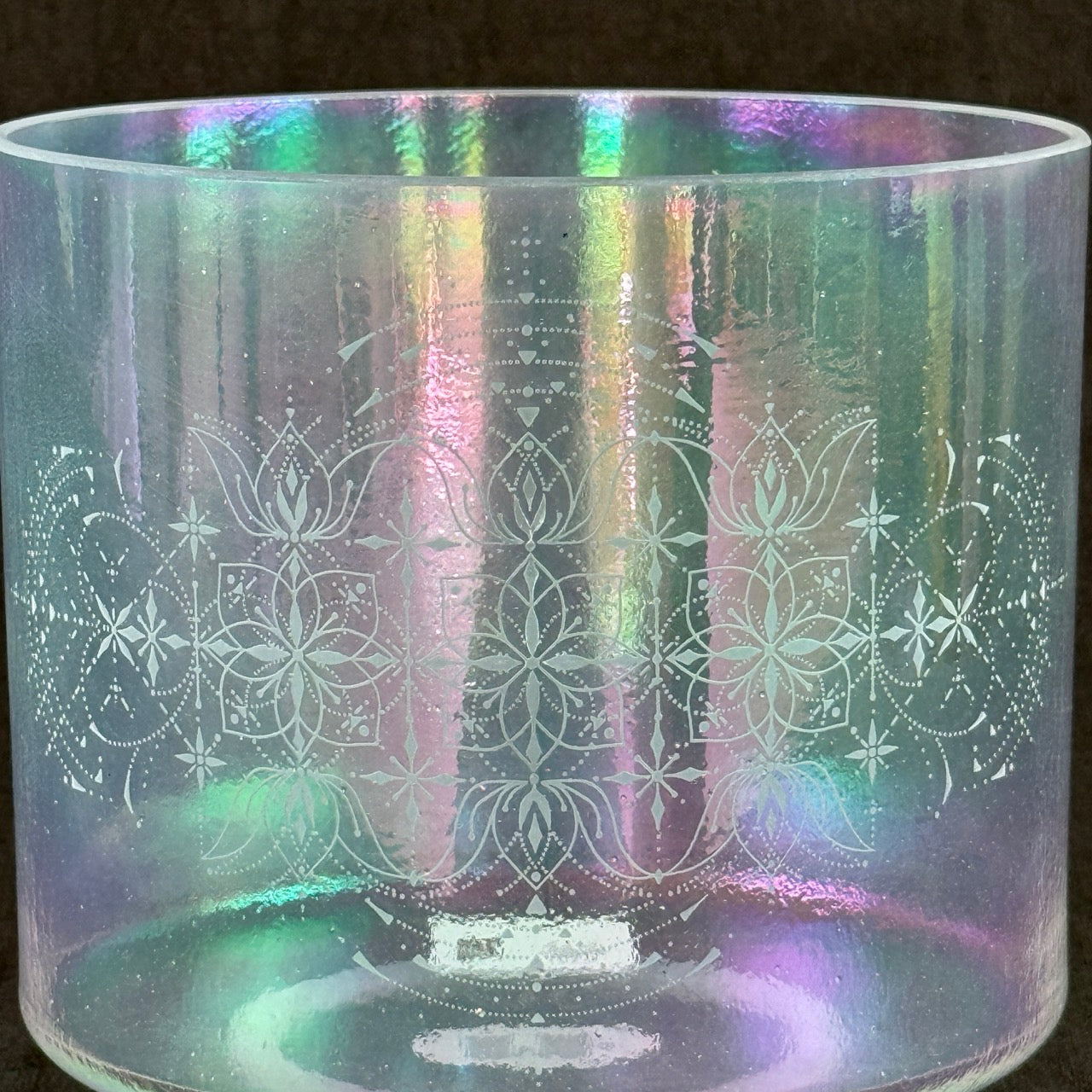 8" E0 Platinum Aliya Alchemy™ Crystal Bowl Etching View