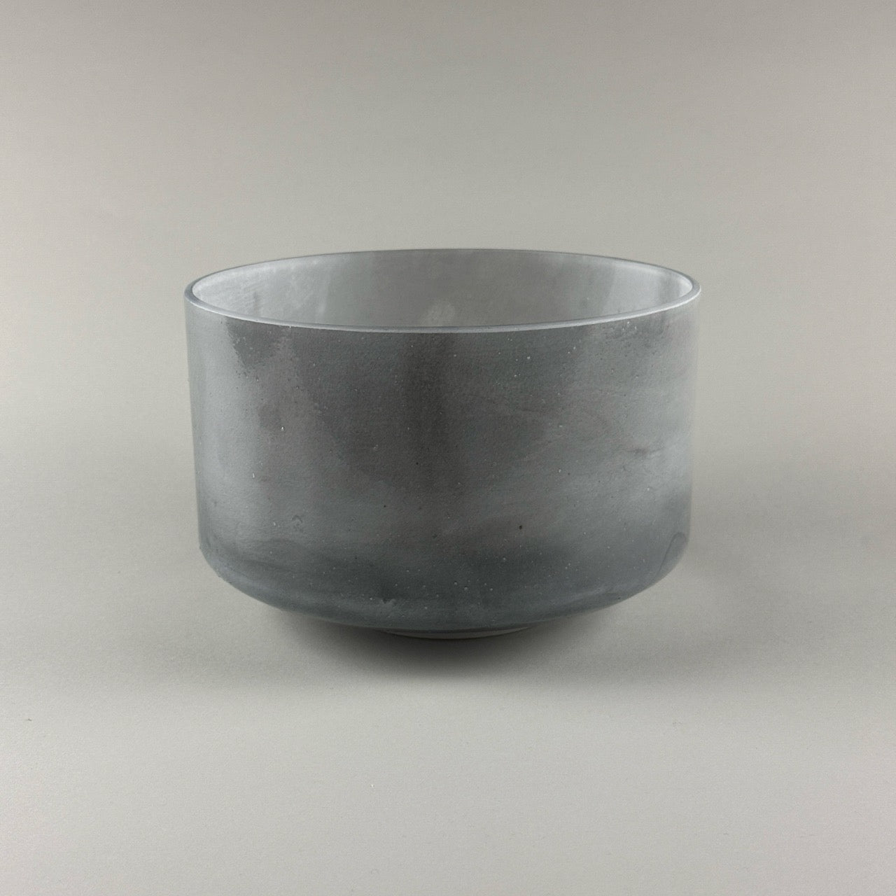 9” D
