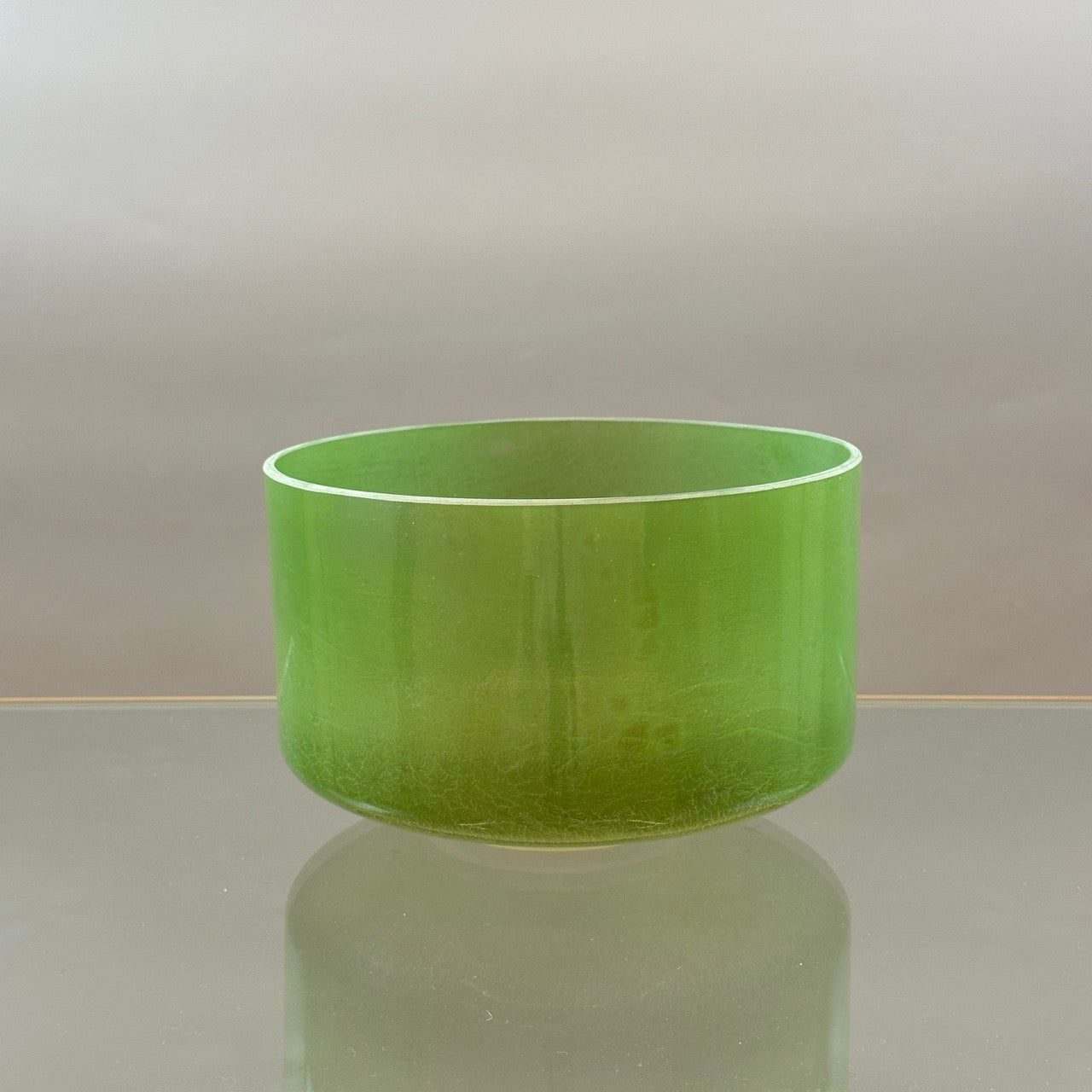 9" E+30 Emerald Alchemy™ Crystal Bowl® Side View
