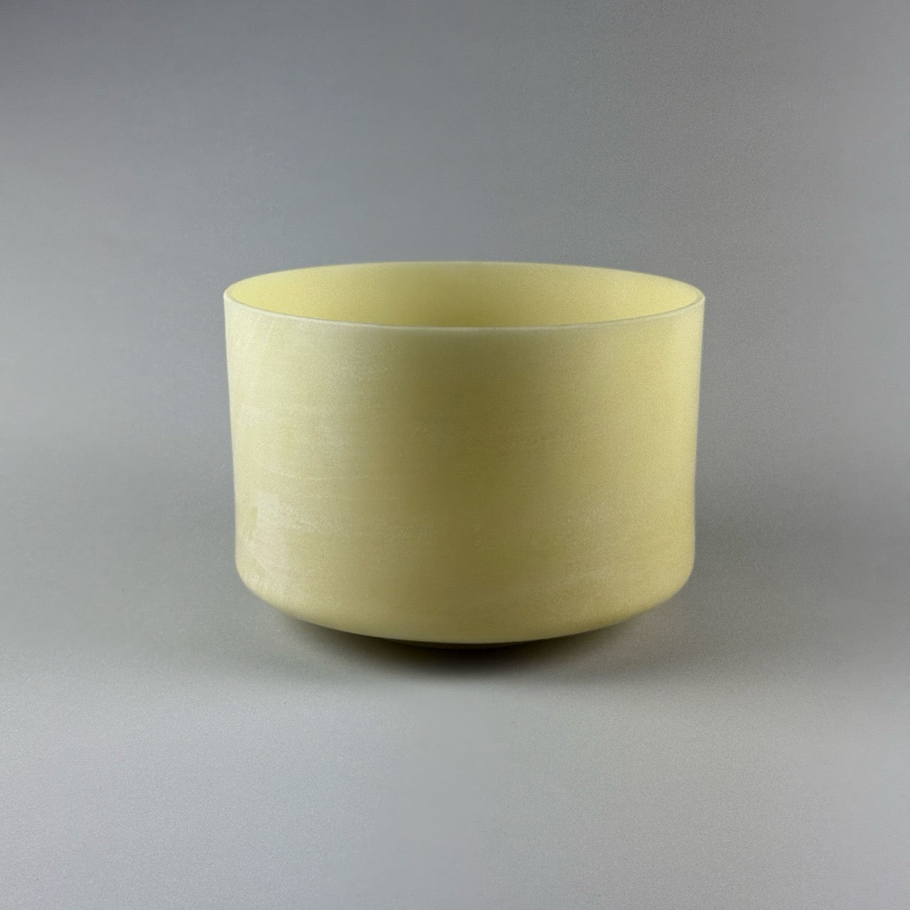 9” F#0 White Alchemy Gold Alchemy™ Crystal Bowl (Side View)