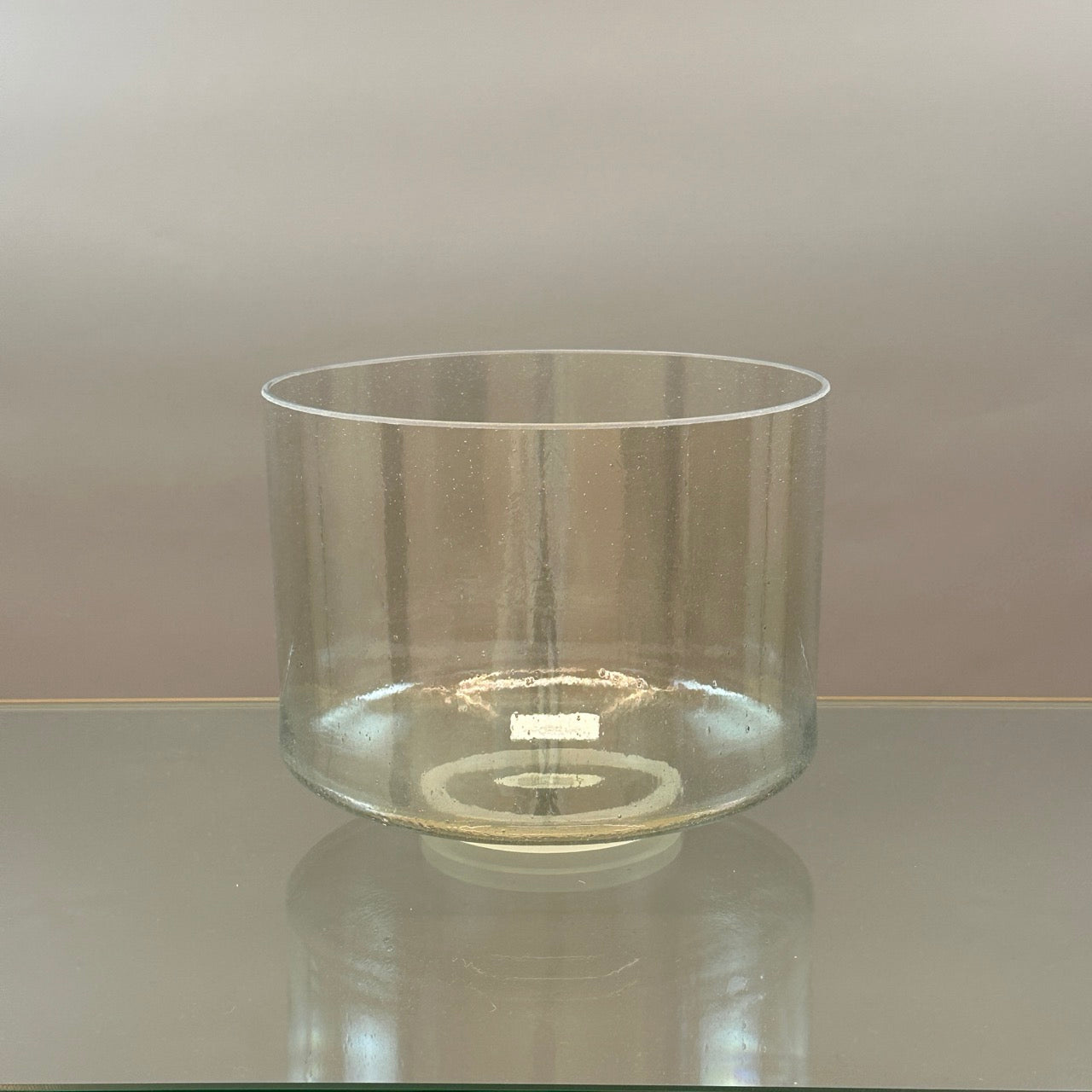 9" G+20 Sage Aura Gold Alchemy™ Crystal Bowl® Side View