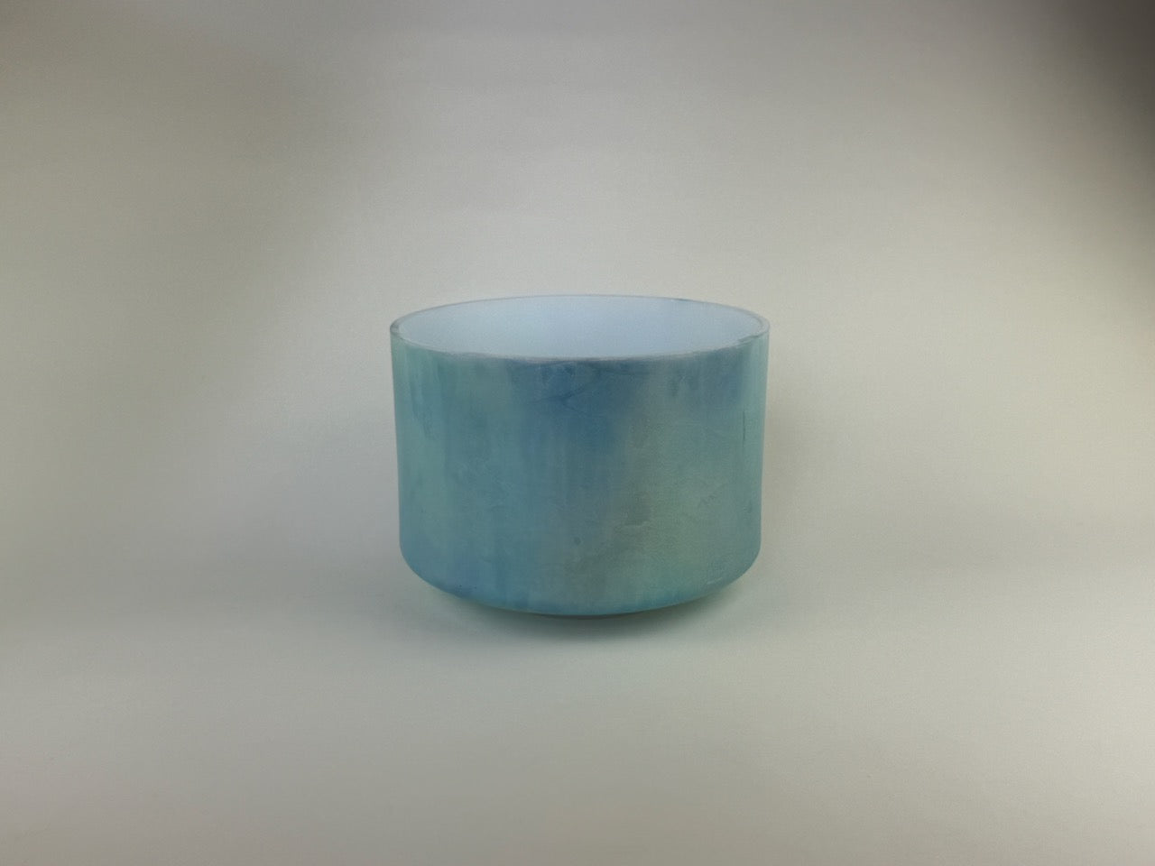 9" G+5 Ocean Gold, Palladium, And White Light Angel Gold (Inside) Alchemy™ Crystal Bowl